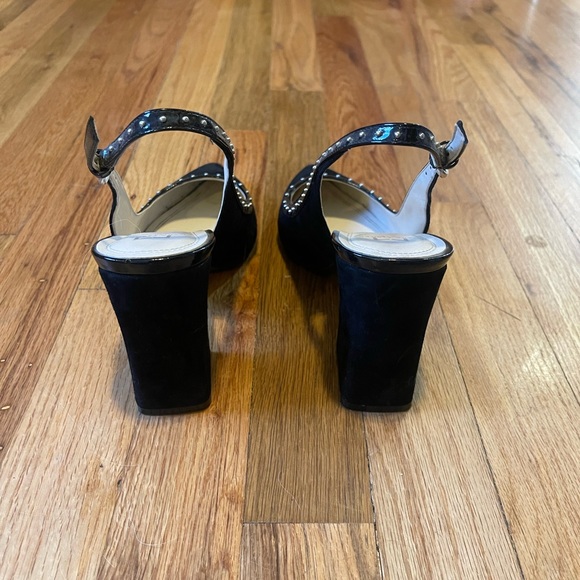 Marc Fisher LTD Black Chunky Heal Pointed Toe Heels, size 7.5 - Picture 3 of 8